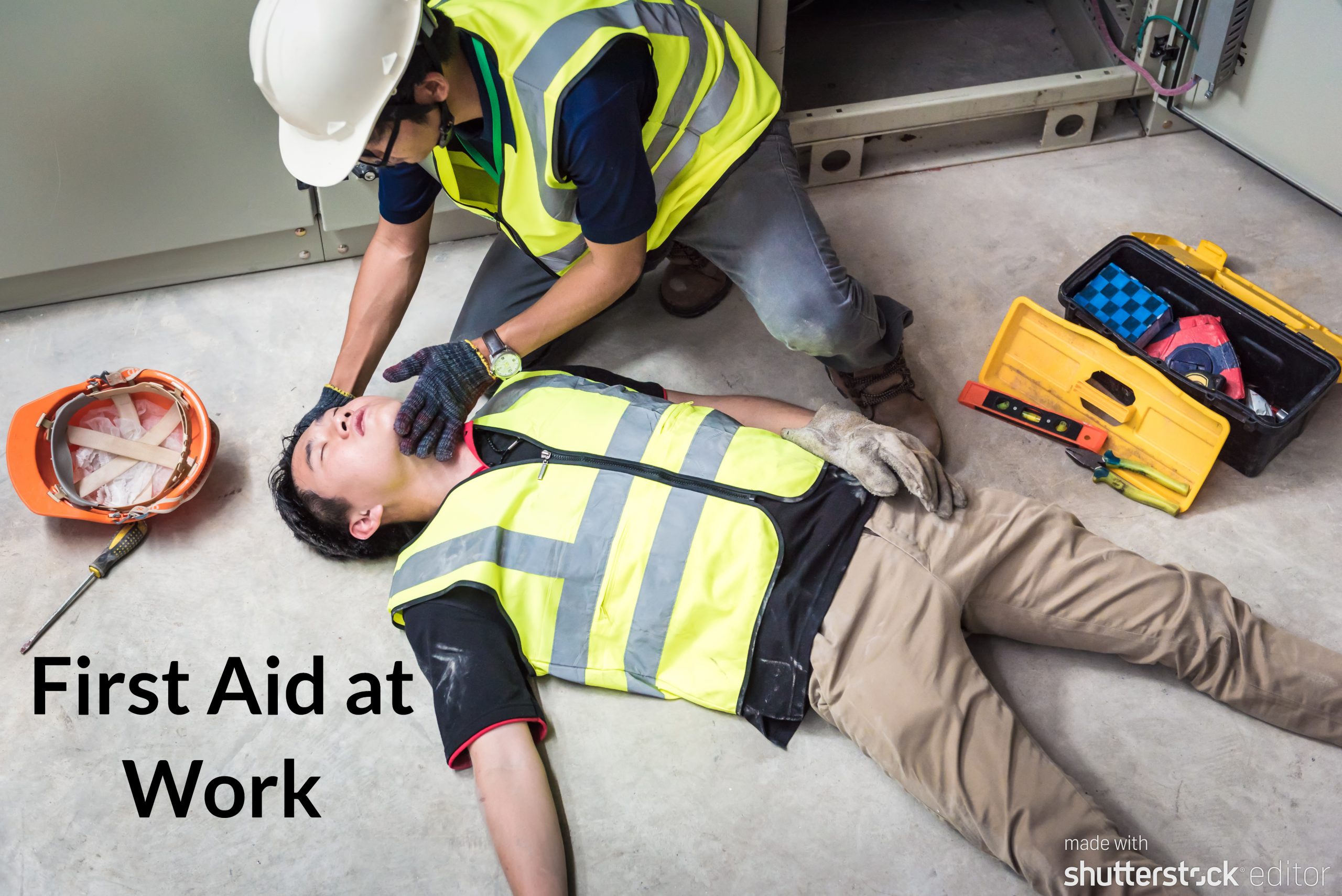 how does a first aid course work